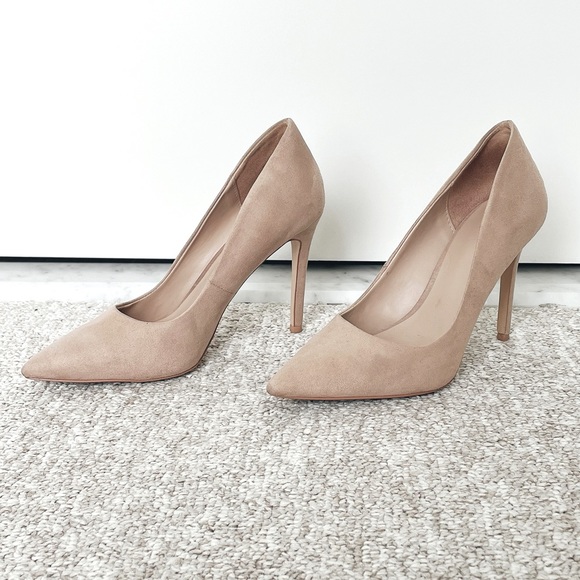 Mix No. 6 Heels 🌹 - Picture 3 of 7